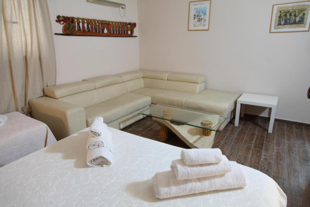 B&B Madema Cefalu Luaran gambar