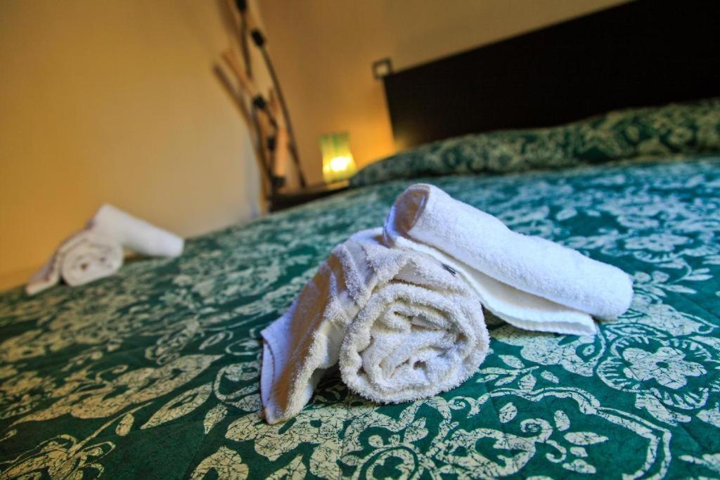 B&B Madema Cefalu Luaran gambar